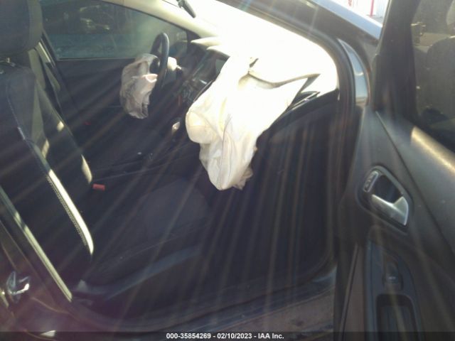 1FADP3M24JL262894 Ford FOCUS SEL