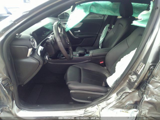 W1K3G4EB7MJ270116 Mercedes-Benz A-class A 220