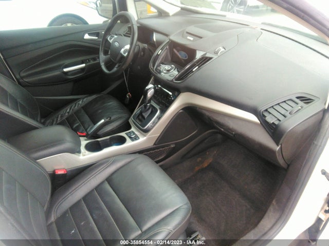 2016 Ford C-Max, VIN: 1FADP5BU3GL106712