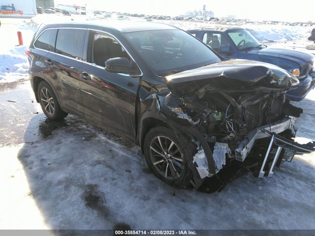 2017 Toyota Highlander, VIN: 5TDJZRFH7HS460132