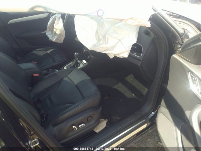 WA1BCCFS9JR024380 Audi Q3 Premium/sport Premium