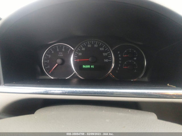 2008 BUICK LACROSSE CXL VIN: 2G4WD582481242772