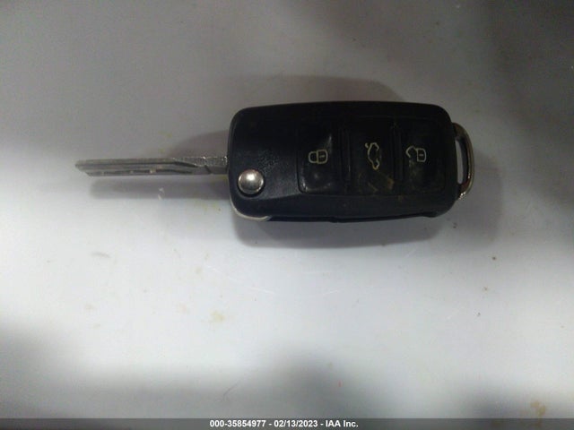 Volkswagen Beetle Coupe 2.5l Entry 2013 3VWFP7AT8DM655059 Image 3
