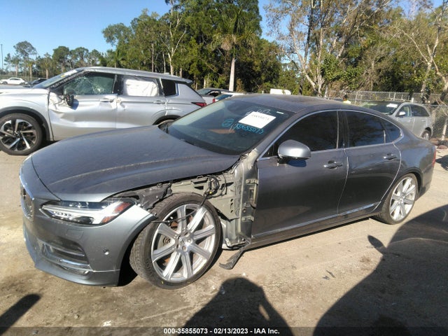 2017 Volvo S90, VIN: YV1A22ML2H1005182