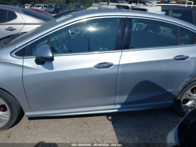 1G1BF5SM8H7110391 Chevrolet Cruze Premier Auto