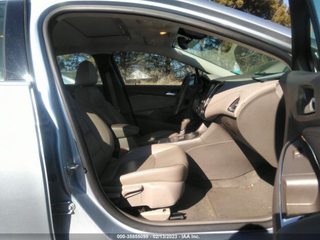 1G1BF5SM8H7110391 Chevrolet Cruze Premier Auto