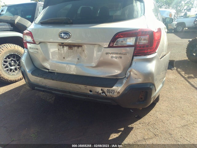 4S4BSENC5J3264698 Subaru Outback Limited