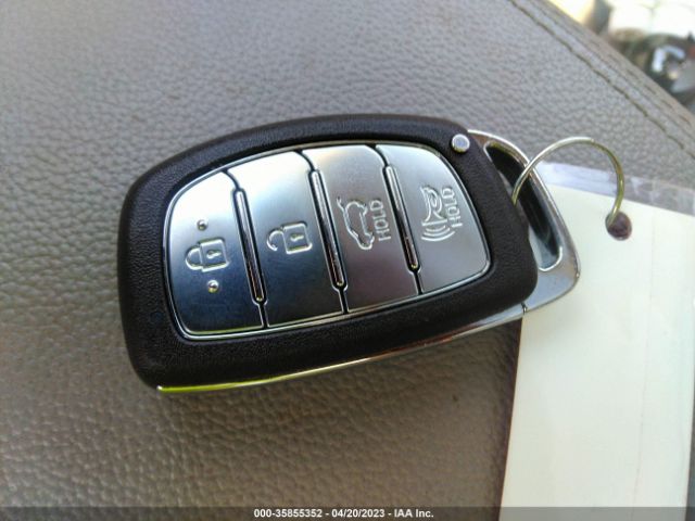 KM8J3CA22JU834094 Hyundai Tucson Value