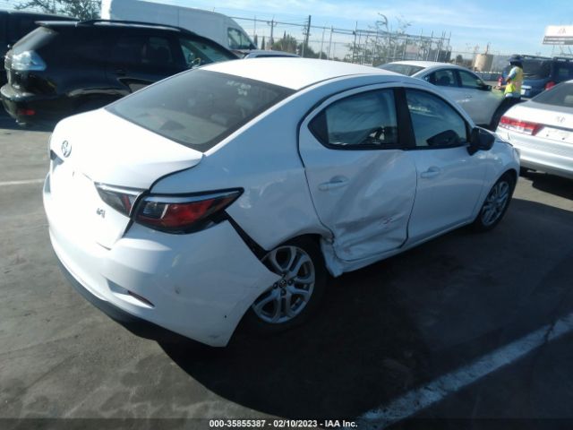 3MYDLBZV2GY145142 Scion IA