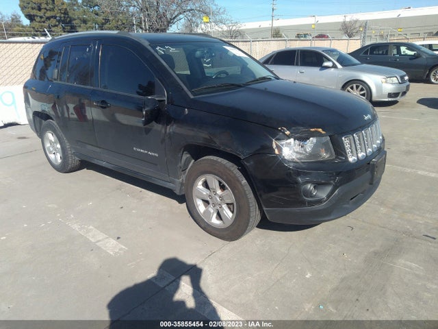 2016 Jeep Compass, VIN: 1C4NJCEA5GD675884