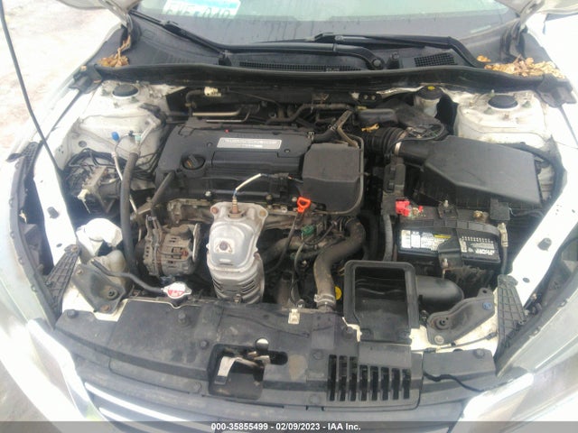 35855499 :رقم المزاد ، 1HGCR2F56FA131682 vin ، 2015 Honda Accord Sedan Sport مزاد بيع