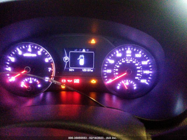 KNDPM3AC4H7229345 KIA Sportage Lx
