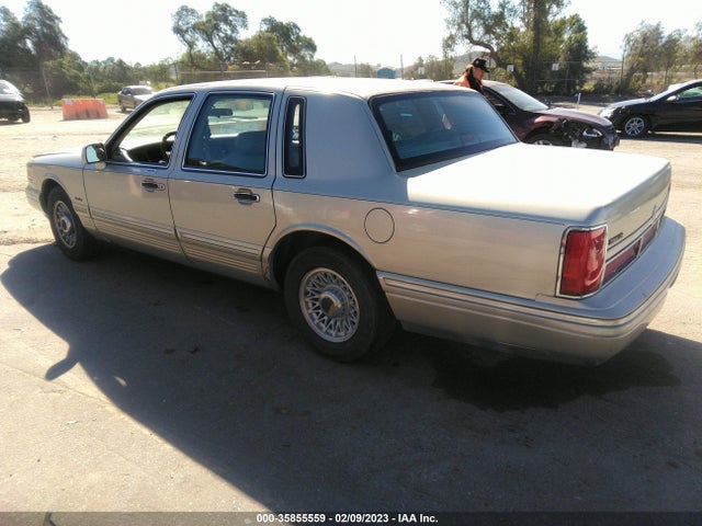 Lincoln Town Car Executive 1997 1LNLM81W7VY749093 Image 5