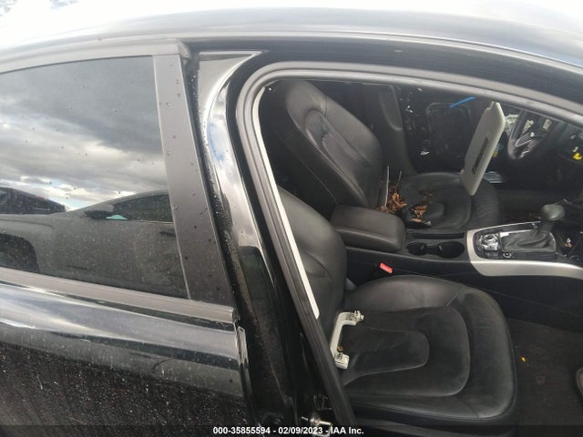 WAUBFAFL7EN028318 Audi A4 PREMIUM