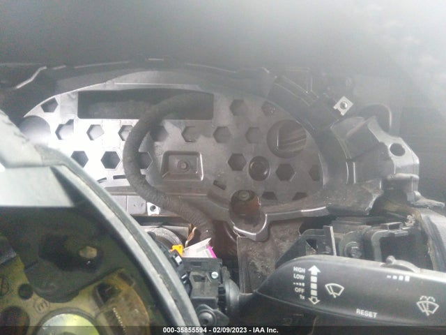 WAUBFAFL7EN028318 Audi A4 PREMIUM