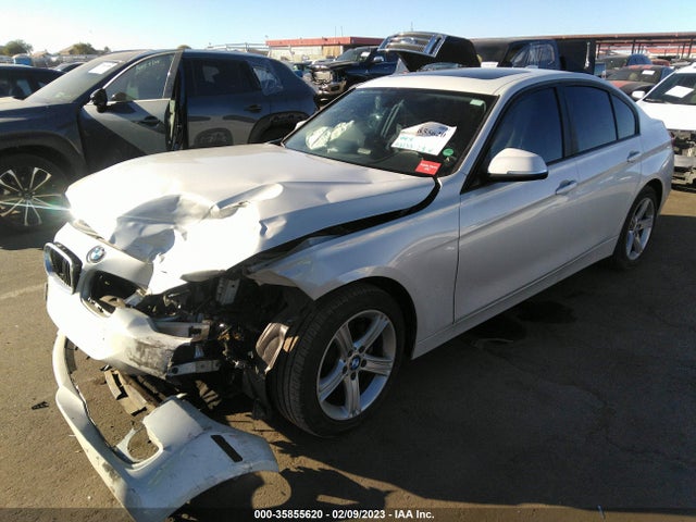 BMW 3 Series 328i 2012 WBA3C1C59CF430464 Image 2