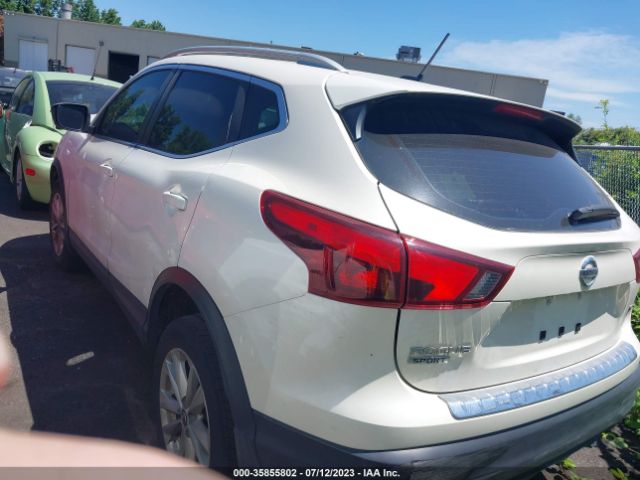 JN1BJ1CP2KW233014 Nissan Rogue Sport Sv
