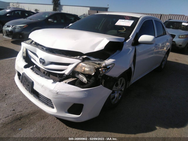 35855902 :رقم المزاد ، 5YFBU4EE8DP091443 vin ، 2013 Toyota Corolla L/le/s مزاد بيع