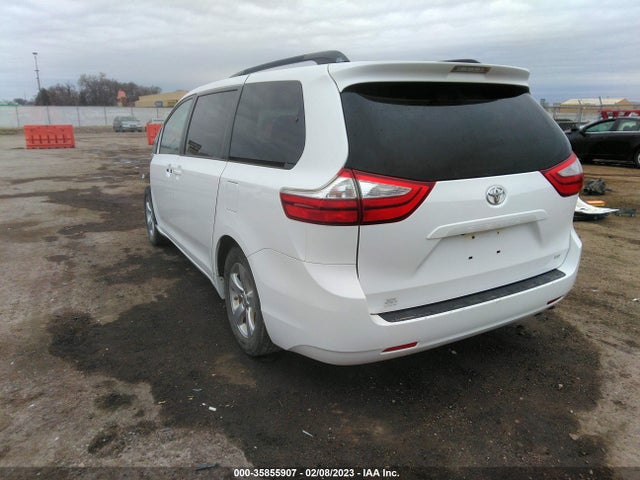 Toyota SIENNA LE 2015 5TDKK3DC8FS613871 Image 5