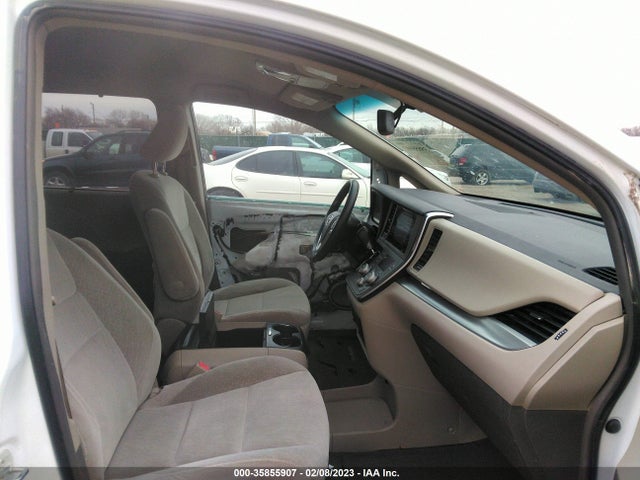 Toyota SIENNA LE 2015 5TDKK3DC8FS613871 Image 7