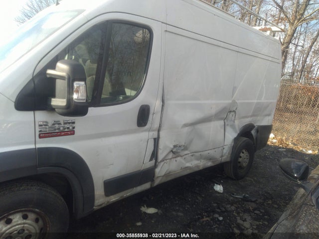 RAM Promaster Cargo Van 2016 3C6TRVCGXGE130613 Image 6