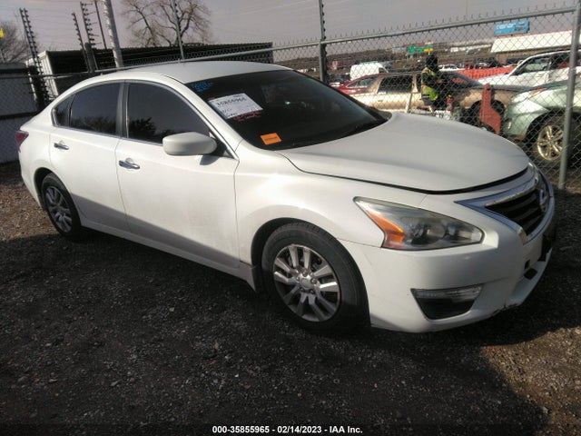 Nissan Altima 2.5 S 2015 1N4AL3AP4FN373309 Image 1