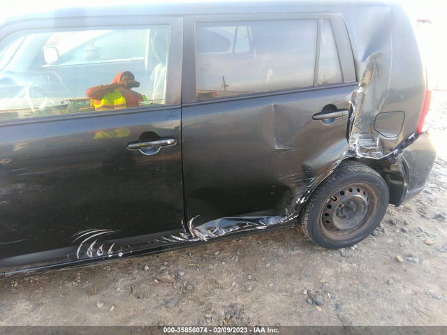 2015 Scion XB, VIN: JTLZE4FE0FJ068843