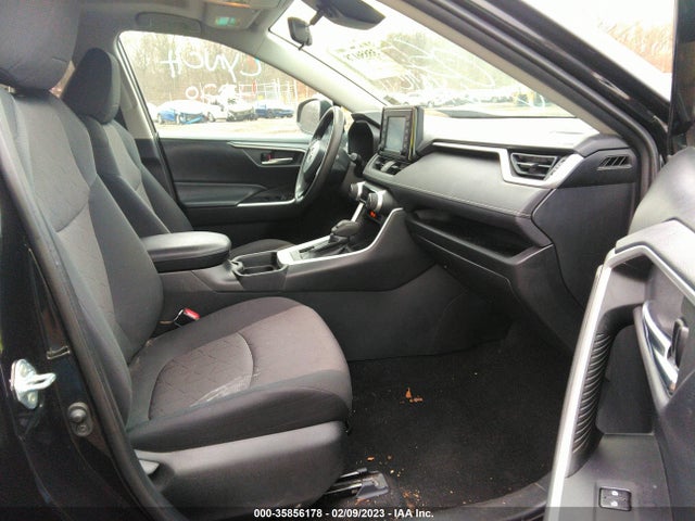 2019 TOYOTA RAV4 XLE VIN: 2T3P1RFV7KC059792