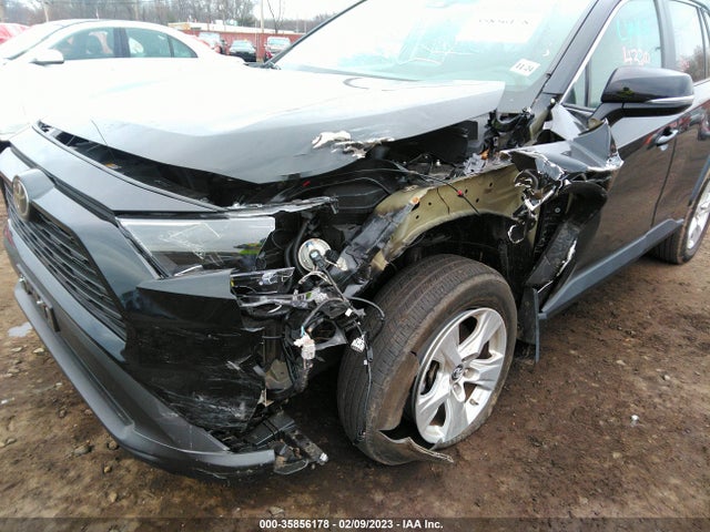 2019 TOYOTA RAV4 XLE VIN: 2T3P1RFV7KC059792