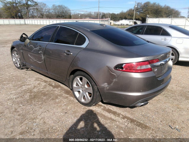 2009 JAGUAR XF LUXURY VIN: SAJWA05B29HR06393