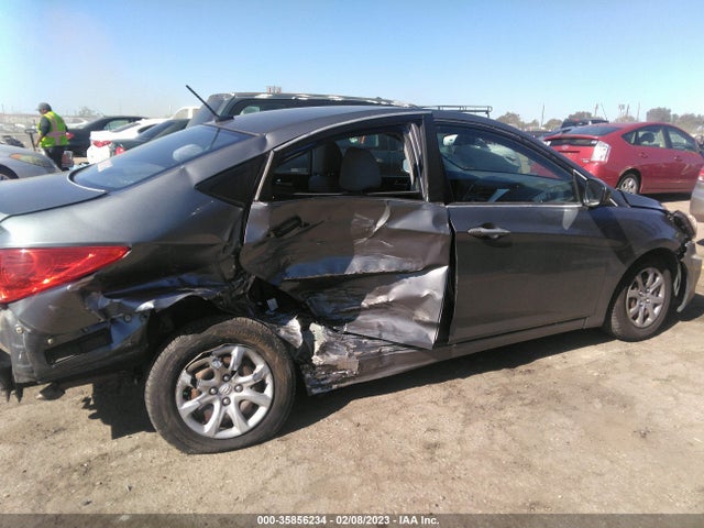 2013 HYUNDAI ACCENT GLS VIN: KMHCT4AE5DU481654
