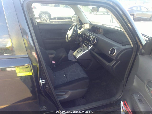 2011 SCION XB VIN: JTLZE4FEXB1141551