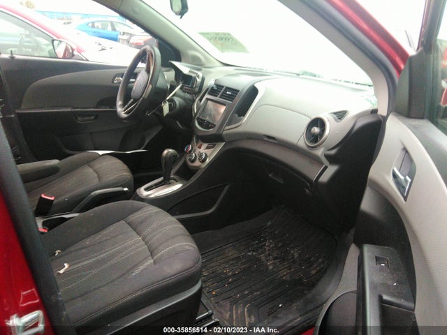 Chevrolet SONIC LT 2015 1G1JC6SH3F4169392 Image 6
