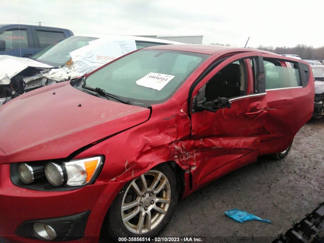 Chevrolet SONIC LT 2015 1G1JC6SH3F4169392 Image 7