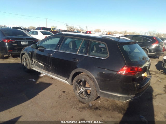 2017 Volkswagen Golf, VIN: 3VWH17AU1HM534320