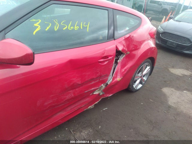 2017 Hyundai Veloster, VIN: KMHTC6AD6HU319914