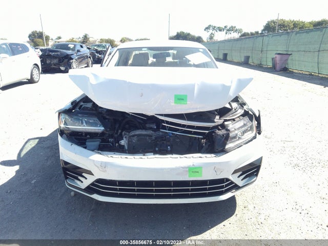 2018 Volkswagen Passat, VIN: 1VWAA7A36JC011407