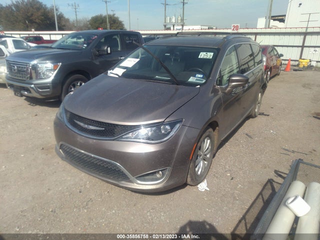 2C4RC1EG7JR260512 Chrysler Pacifica Touring L Plus