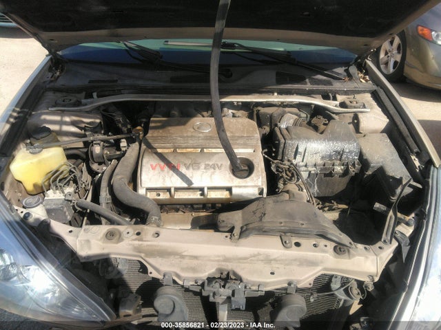 2002 LEXUS ES 300 VIN: JTHBF30G425007348