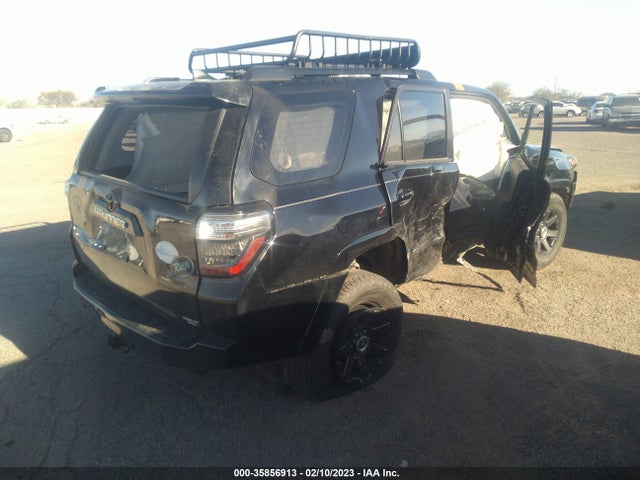 2021 Toyota 4Runner, VIN: JTEBU5JR1M5861067