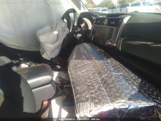 2021 Toyota 4Runner, VIN: JTEBU5JR1M5861067