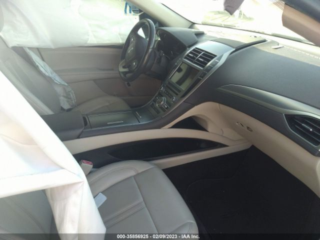3LN6L5KUXHR623681 Lincoln Mkz Hybrid Premiere
