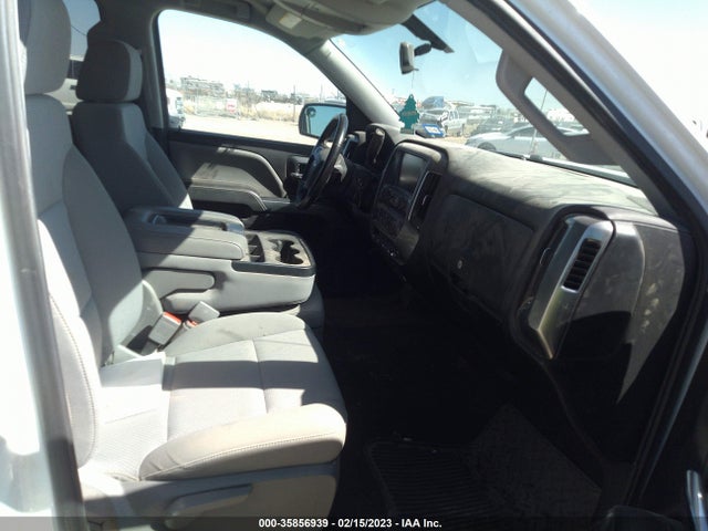 2018 Chevrolet Silverado 1500, VIN: 3GCUKREC2JG318394