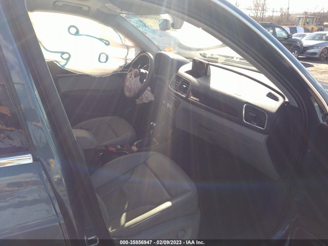 2016 Audi Q3, VIN: WA1GFCFS2GR011220
