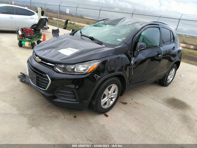 Chevrolet TRAX LS 2020 KL7CJKSBXLB043884 Image 2
