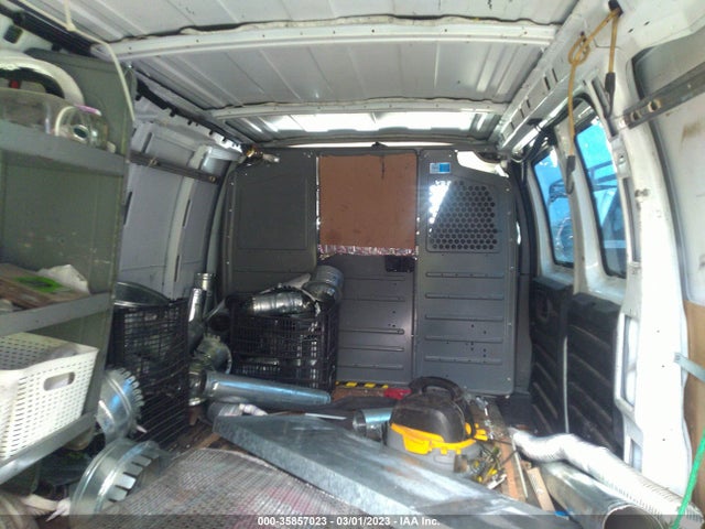 Chevrolet EXPRESS CARGO VAN 2011 1GCSGAFX0B1127438 Image 10