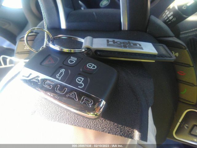 SALVP2BG3HH235456 Land Rover Range Rover Evoque Se