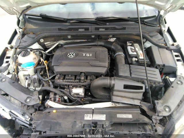 3VW4T7AJXGM328362 Volkswagen Jetta Sedan 2.0t Gli Sel