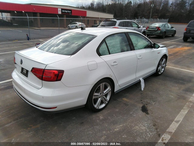 3VW4T7AJXGM328362 Volkswagen Jetta Sedan 2.0t Gli Sel