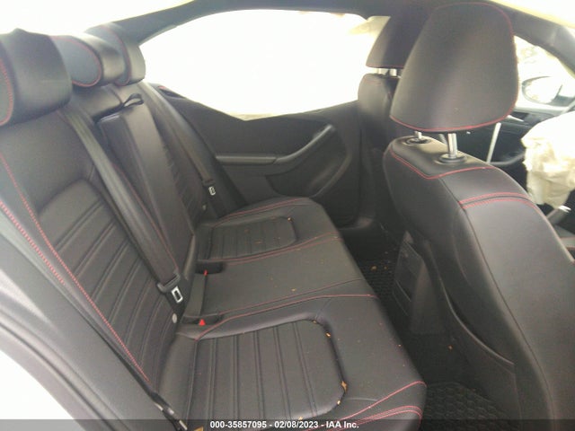 3VW4T7AJXGM328362 Volkswagen Jetta Sedan 2.0t Gli Sel